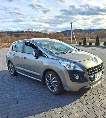 Серый Пежо 3008, объемом двигателя 1.6 л и пробегом 119 тыс. км за 9500 $, фото 1 на Automoto.ua