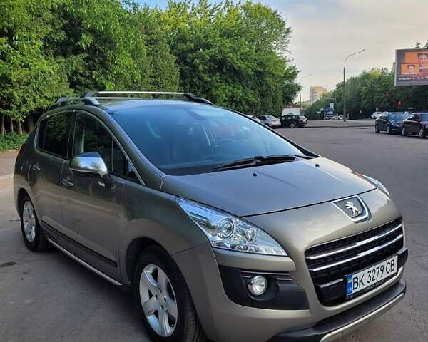 Серый Пежо 3008, объемом двигателя 2 л и пробегом 265 тыс. км за 10000 $, фото 1 на Automoto.ua