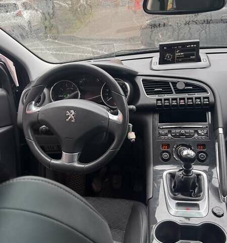 Серый Пежо 3008, объемом двигателя 1.6 л и пробегом 221 тыс. км за 11199 $, фото 1 на Automoto.ua