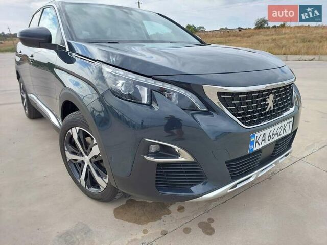 Серый Пежо 3008, объемом двигателя 1.5 л и пробегом 121 тыс. км за 20800 $, фото 1 на Automoto.ua