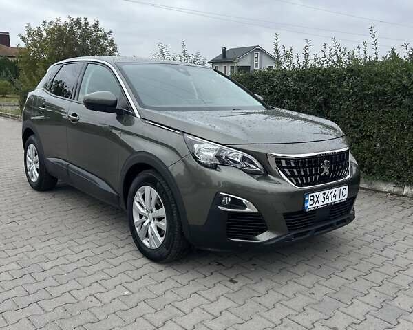 Сірий Пежо 3008, об'ємом двигуна 1.5 л та пробігом 198 тис. км за 20200 $, фото 1 на Automoto.ua