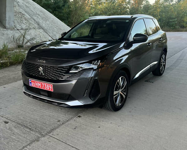 Серый Пежо 3008, объемом двигателя 1.5 л и пробегом 96 тыс. км за 23999 $, фото 1 на Automoto.ua