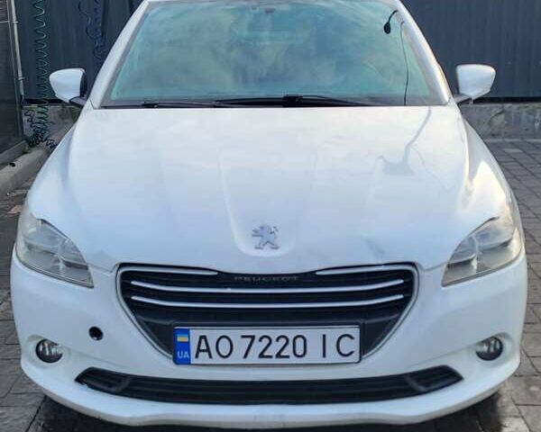 Белый Пежо 301, объемом двигателя 1.2 л и пробегом 268 тыс. км за 5900 $, фото 1 на Automoto.ua