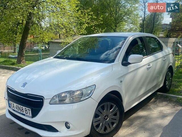 Белый Пежо 301, объемом двигателя 1.2 л и пробегом 290 тыс. км за 4600 $, фото 1 на Automoto.ua