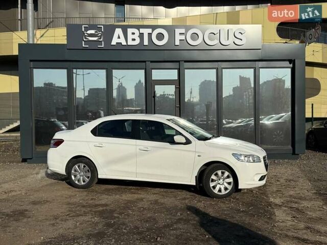 Белый Пежо 301, объемом двигателя 1.2 л и пробегом 90 тыс. км за 6290 $, фото 1 на Automoto.ua