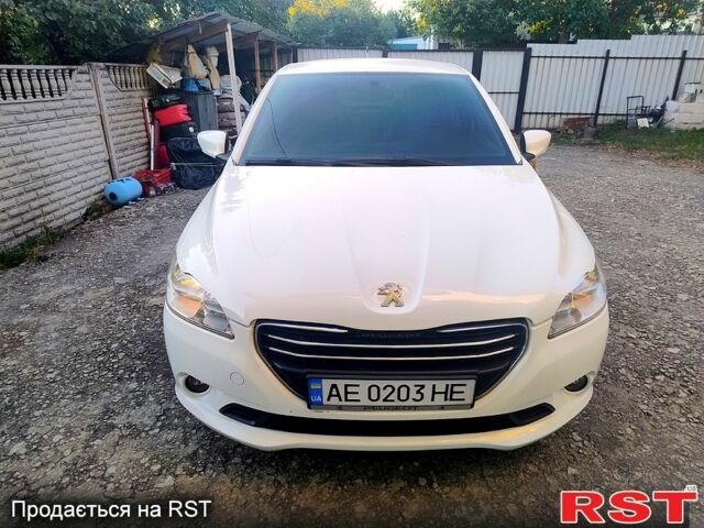 Белый Пежо 301, объемом двигателя 1.6 л и пробегом 145 тыс. км за 6200 $, фото 1 на Automoto.ua