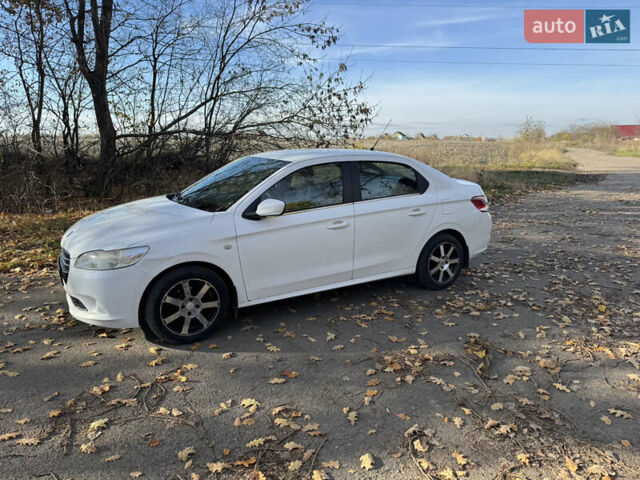 Белый Пежо 301, объемом двигателя 1.56 л и пробегом 334 тыс. км за 6000 $, фото 1 на Automoto.ua