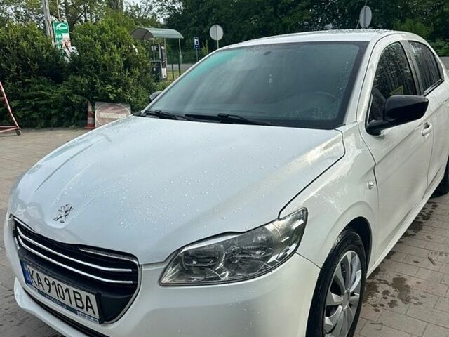 Білий Пежо 301, об'ємом двигуна 1.56 л та пробігом 296 тис. км за 4000 $, фото 1 на Automoto.ua