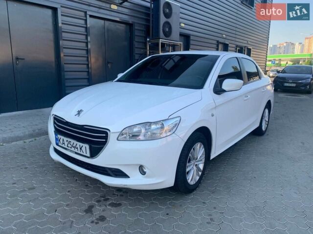 Білий Пежо 301, об'ємом двигуна 1.2 л та пробігом 270 тис. км за 5500 $, фото 1 на Automoto.ua