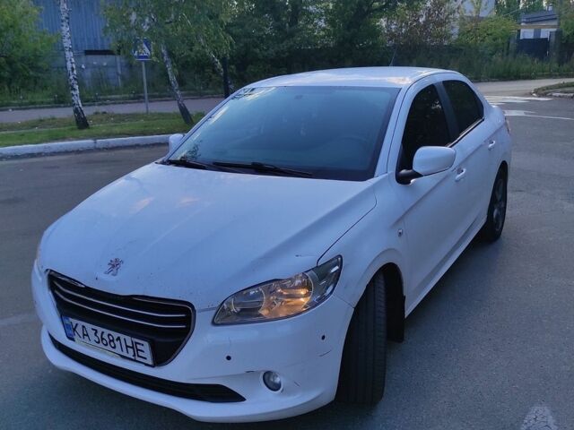 Білий Пежо 301, об'ємом двигуна 1.59 л та пробігом 215 тис. км за 6000 $, фото 1 на Automoto.ua