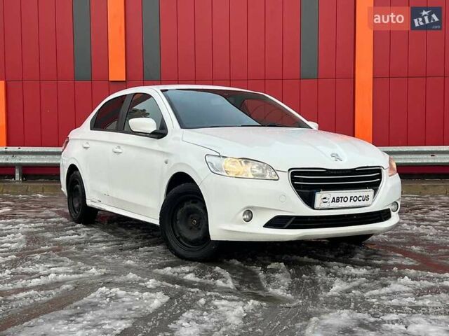 Білий Пежо 301, об'ємом двигуна 1.2 л та пробігом 338 тис. км за 4790 $, фото 1 на Automoto.ua