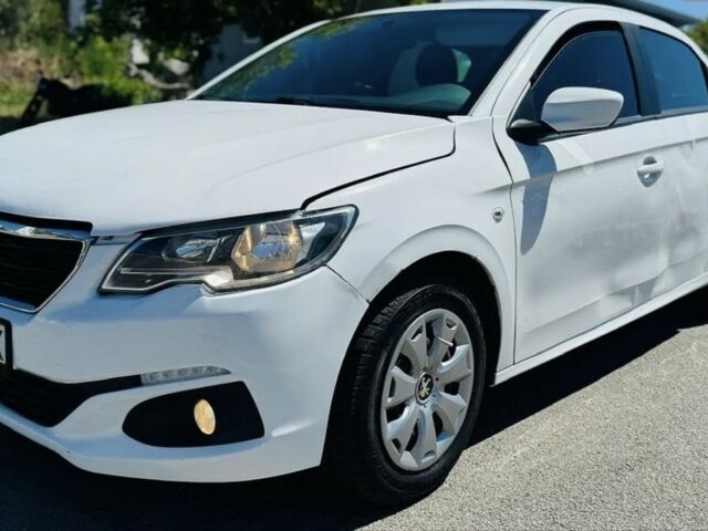 Білий Пежо 301, об'ємом двигуна 1.2 л та пробігом 145 тис. км за 6241 $, фото 1 на Automoto.ua