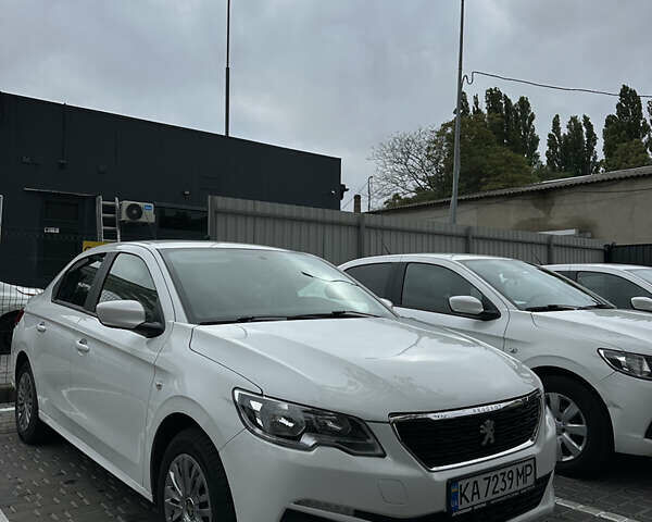 Білий Пежо 301, об'ємом двигуна 1.2 л та пробігом 144 тис. км за 5500 $, фото 1 на Automoto.ua