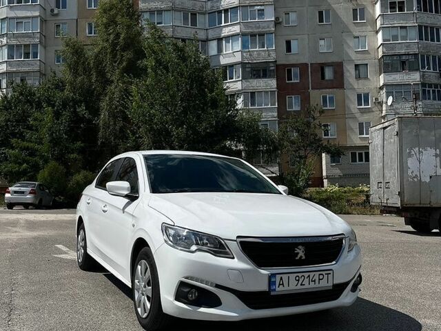 Белый Пежо 301, объемом двигателя 1.2 л и пробегом 212 тыс. км за 4999 $, фото 1 на Automoto.ua