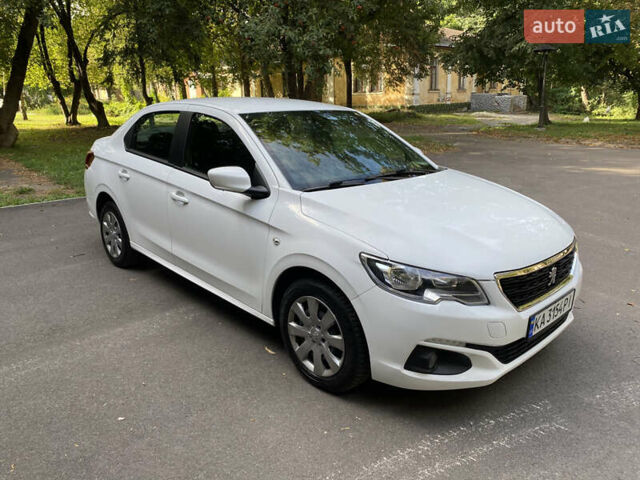 Білий Пежо 301, об'ємом двигуна 1.59 л та пробігом 62 тис. км за 8900 $, фото 1 на Automoto.ua