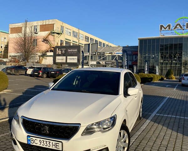 Белый Пежо 301, объемом двигателя 1.6 л и пробегом 150 тыс. км за 9300 $, фото 1 на Automoto.ua