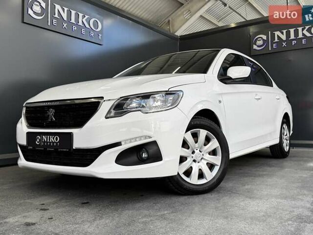 Пежо 301 2020 в Киеве на Automoto.ua Белый Пежо 301, объемом двигателя 1.6 л и пробегом 189 тыс. км за 7900 $, фото 1 на Automoto.ua