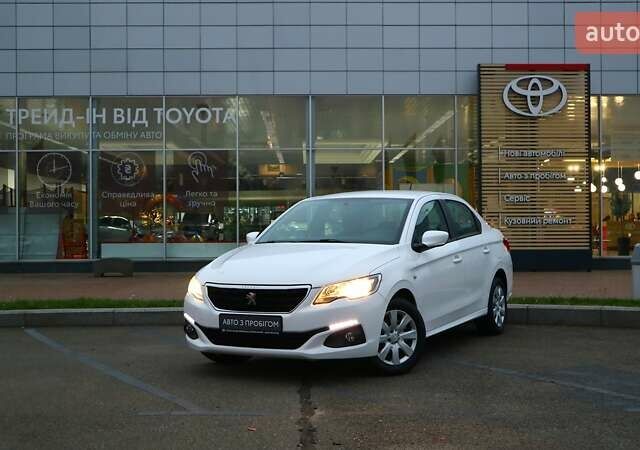 Белый Пежо 301, объемом двигателя 1.2 л и пробегом 64 тыс. км за 8903 $, фото 1 на Automoto.ua