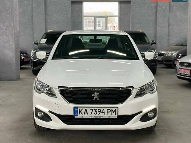 Белый Пежо 301, объемом двигателя 1.2 л и пробегом 82 тыс. км за 8199 $, фото 1 на Automoto.ua