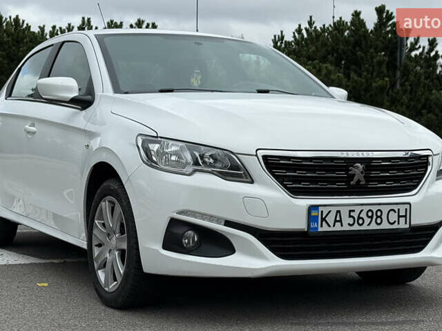 Пежо 301 2021 у Києві на Automoto.ua Білий Пежо 301, об'ємом двигуна 1.59 л та пробігом 71 тис. км за 11500 $, фото 1 на Automoto.ua