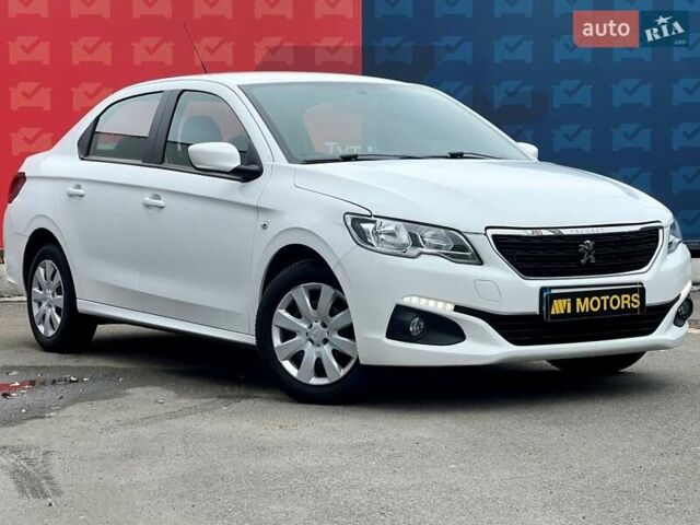 Пежо 301 2021 у Києві на Automoto.ua Білий Пежо 301, об'ємом двигуна 1.2 л та пробігом 97 тис. км за 7200 $, фото 1 на Automoto.ua