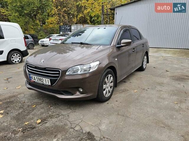 Пежо 301 2015 в Киеве на Automoto.ua Коричневый Пежо 301, объемом двигателя 1.2 л и пробегом 170 тыс. км за 5000 $, фото 1 на Automoto.ua