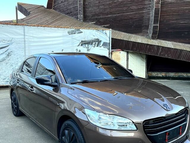 Коричневый Пежо 301, объемом двигателя 1.6 л и пробегом 128 тыс. км за 7999 $, фото 1 на Automoto.ua