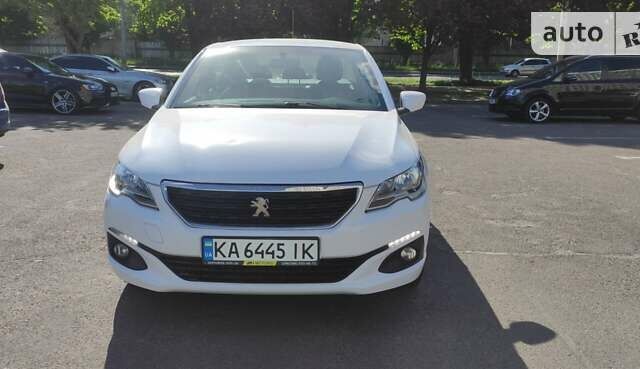 Пежо 301, об'ємом двигуна 1.2 л та пробігом 168 тис. км за 7950 $, фото 1 на Automoto.ua