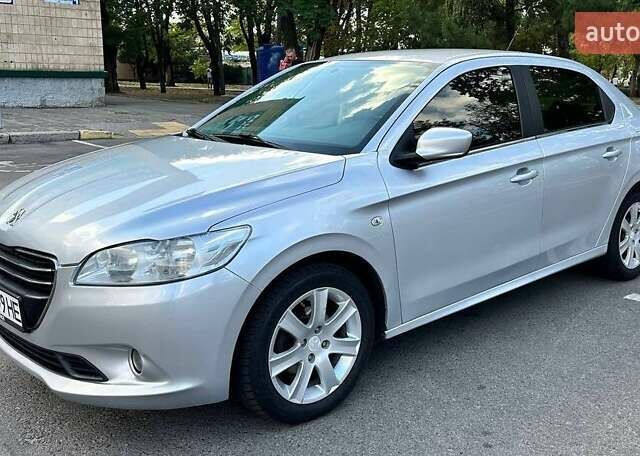 Серый Пежо 301, объемом двигателя 1.56 л и пробегом 167 тыс. км за 6700 $, фото 1 на Automoto.ua