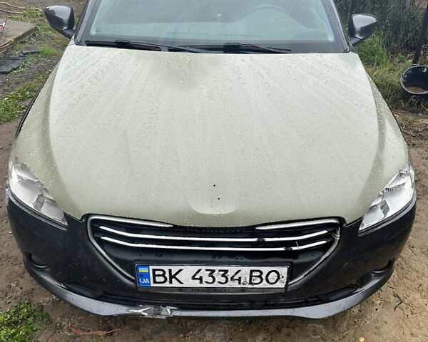 Пежо 301 2015 в Ровно на Automoto.ua Серый Пежо 301, объемом двигателя 1.2 л и пробегом 124 тыс. км за 5500 $, фото 1 на Automoto.ua