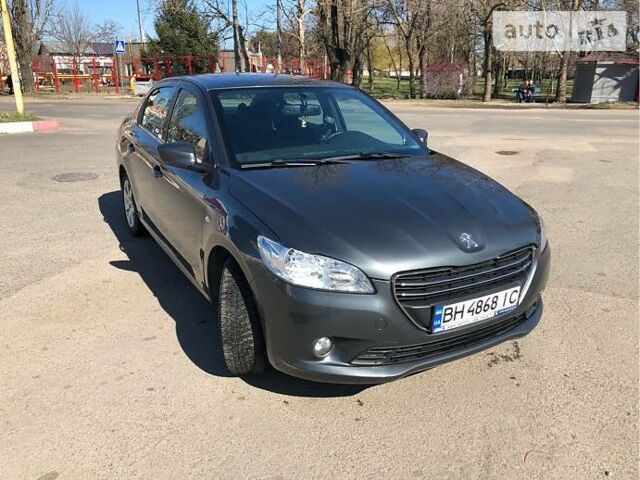 Сірий Пежо 301, об'ємом двигуна 1.6 л та пробігом 142 тис. км за 9800 $, фото 1 на Automoto.ua