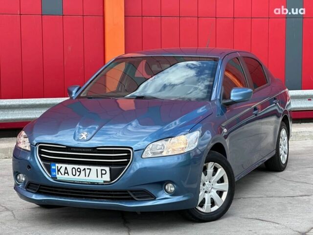 Синий Пежо 301, объемом двигателя 1.6 л и пробегом 235 тыс. км за 6400 $, фото 1 на Automoto.ua
