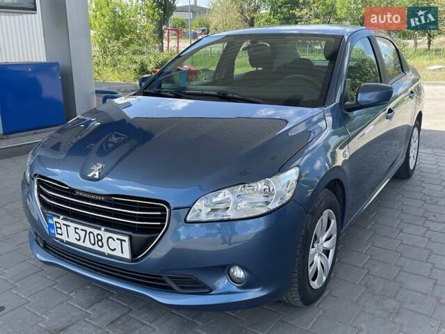 Синий Пежо 301, объемом двигателя 1.56 л и пробегом 197 тыс. км за 8500 $, фото 1 на Automoto.ua