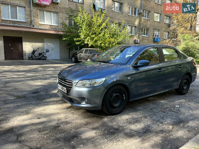 Синий Пежо 301, объемом двигателя 1.6 л и пробегом 375 тыс. км за 6400 $, фото 1 на Automoto.ua
