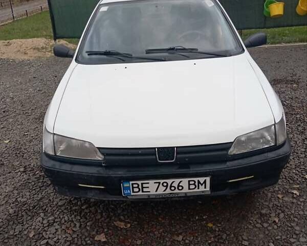 Белый Пежо 306, объемом двигателя 1.9 л и пробегом 154 тыс. км за 2200 $, фото 1 на Automoto.ua