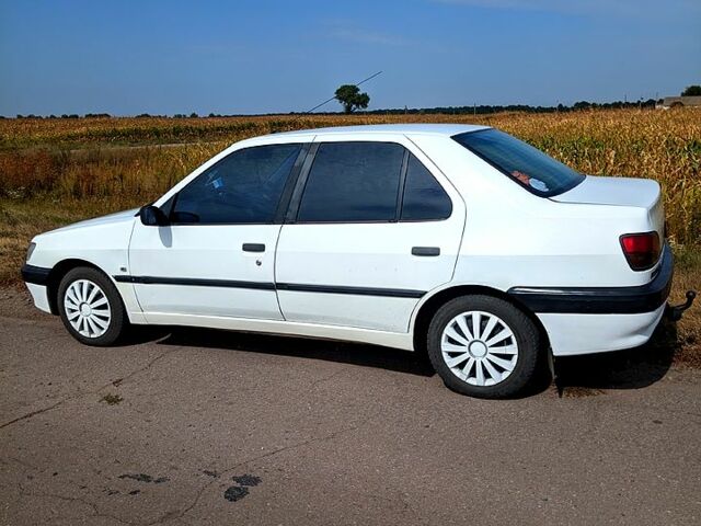 Білий Пежо 306, об'ємом двигуна 1.9 л та пробігом 1 тис. км за 1350 $, фото 1 на Automoto.ua