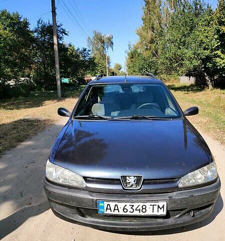 Синий Пежо 306, объемом двигателя 2 л и пробегом 425 тыс. км за 3300 $, фото 1 на Automoto.ua