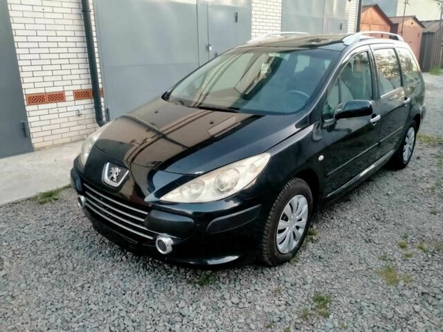 Черный Пежо 307, объемом двигателя 0 л и пробегом 198 тыс. км за 4700 $, фото 1 на Automoto.ua