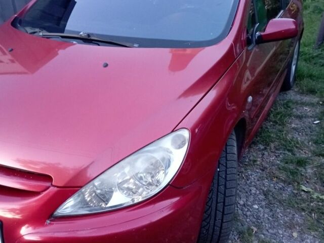 Червоний Пежо 307, об'ємом двигуна 2 л та пробігом 195 тис. км за 3500 $, фото 1 на Automoto.ua