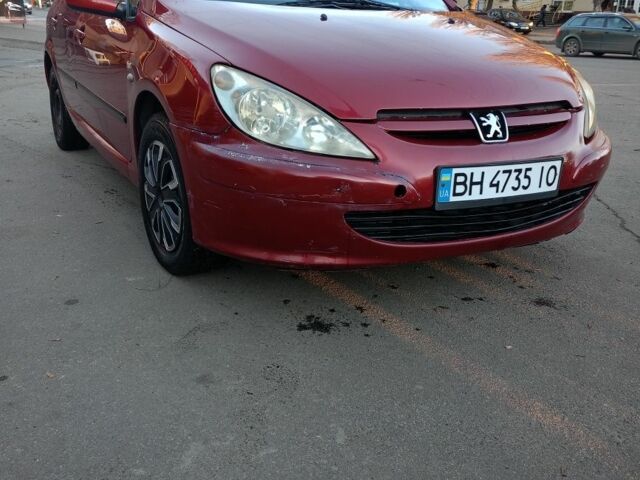 Червоний Пежо 307, об'ємом двигуна 1.4 л та пробігом 299 тис. км за 3000 $, фото 1 на Automoto.ua