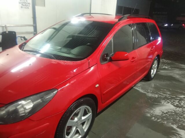 Красный Пежо 307, объемом двигателя 0 л и пробегом 411 тыс. км за 3200 $, фото 1 на Automoto.ua