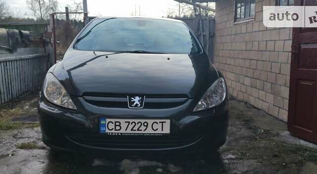 Пежо 307, объемом двигателя 2 л и пробегом 410 тыс. км за 3300 $, фото 1 на Automoto.ua