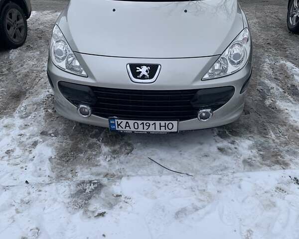 Пежо 307, об'ємом двигуна 2 л та пробігом 222 тис. км за 5000 $, фото 1 на Automoto.ua