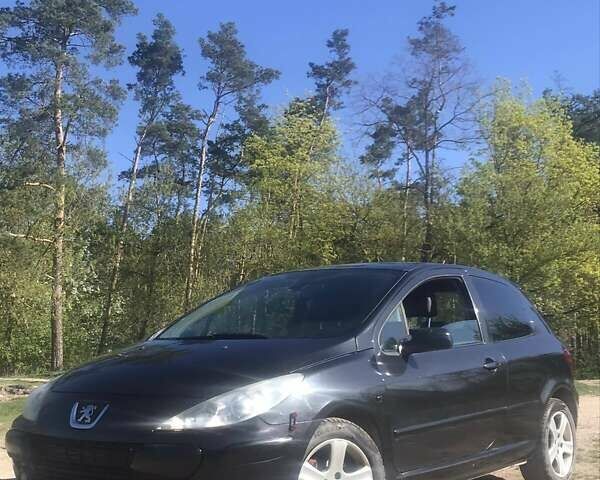 Пежо 307, об'ємом двигуна 2 л та пробігом 241 тис. км за 3450 $, фото 1 на Automoto.ua