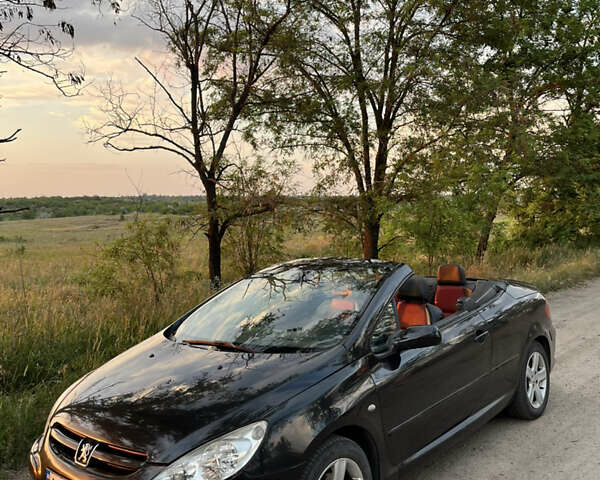 Пежо 307, объемом двигателя 2 л и пробегом 247 тыс. км за 4600 $, фото 1 на Automoto.ua