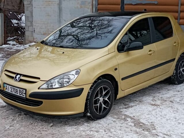 Желтый Пежо 307, объемом двигателя 1.6 л и пробегом 300 тыс. км за 3000 $, фото 1 на Automoto.ua