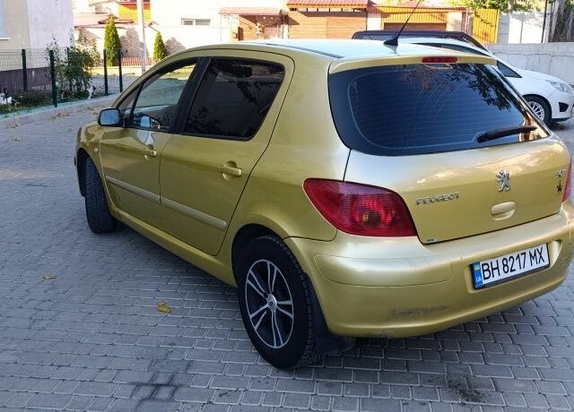 Жовтий Пежо 307, об'ємом двигуна 1.6 л та пробігом 260 тис. км за 3700 $, фото 1 на Automoto.ua