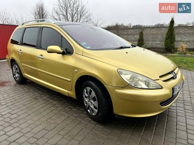 Желтый Пежо 307, объемом двигателя 1.6 л и пробегом 204 тыс. км за 3950 $, фото 1 на Automoto.ua
