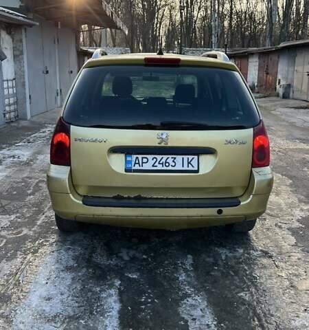 Желтый Пежо 307, объемом двигателя 2 л и пробегом 334 тыс. км за 3700 $, фото 1 на Automoto.ua