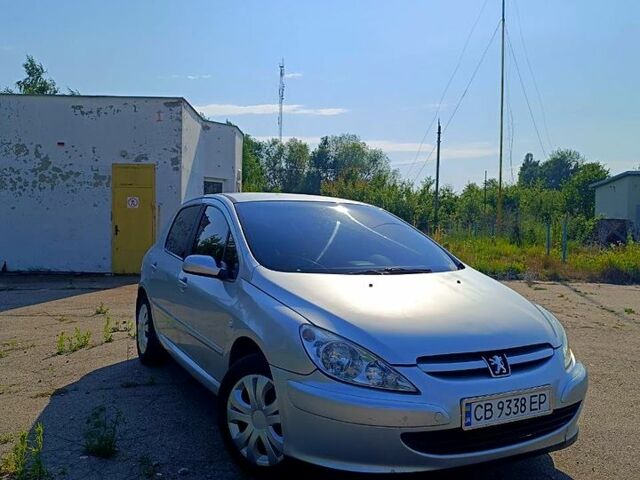 Сірий Пежо 307, об'ємом двигуна 1.6 л та пробігом 304 тис. км за 3200 $, фото 1 на Automoto.ua
